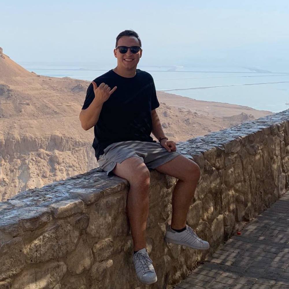 Meet your Posher, Josh